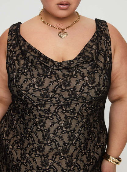 Romani Lace Maxi Dress Black Curve