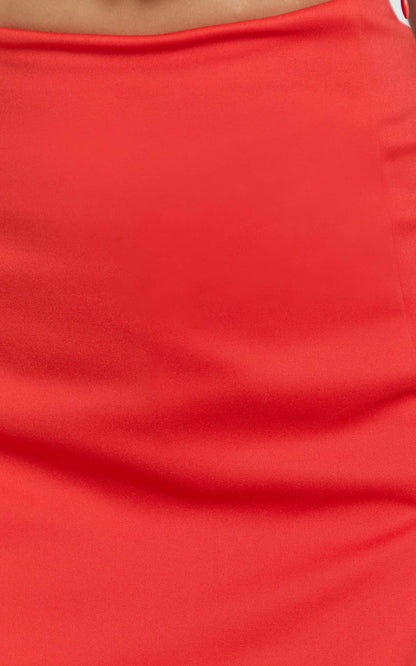 Romy Skort - Fitted Split Leg Skort in Red